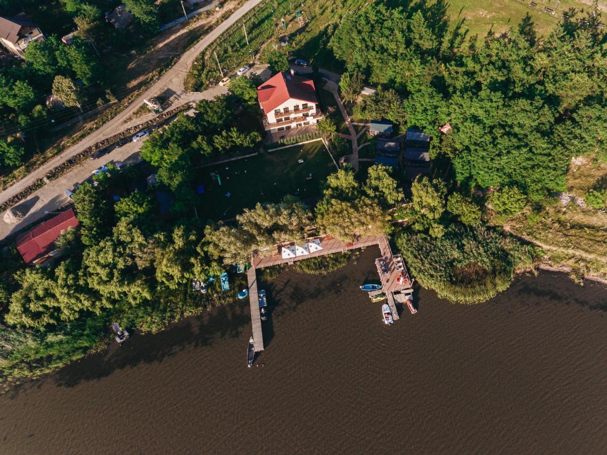 Enpi Lake Resort Iasi Bagian luar foto